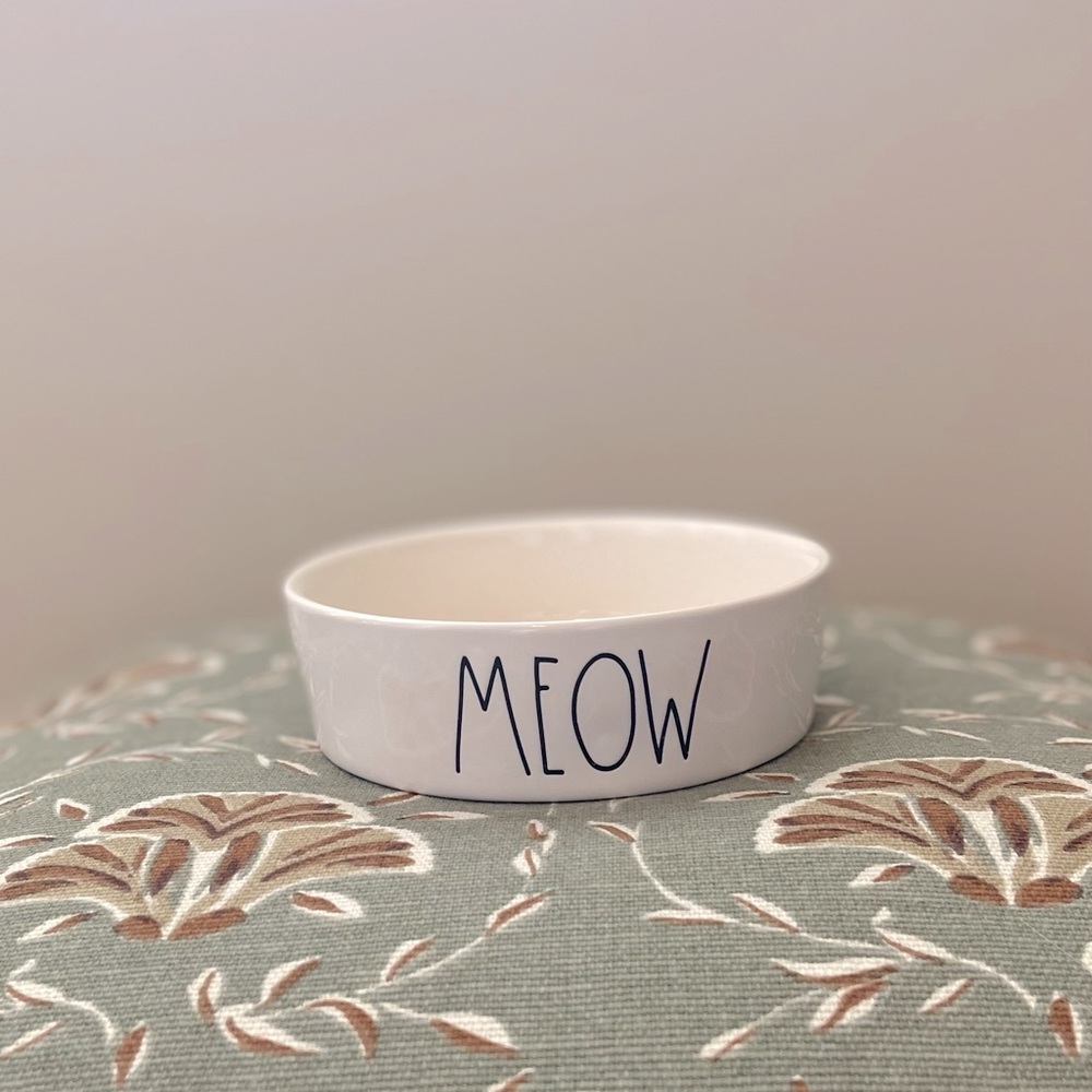 Rae Dunn Cat Dish
